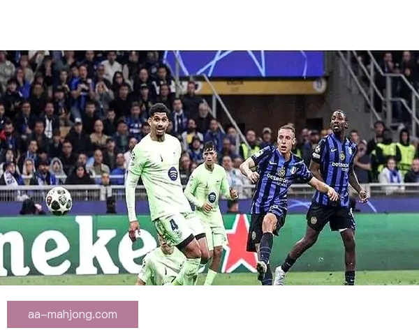 巴塞罗那后卫阿劳霍欧冠出局言论引发队友京多安不满与冲突